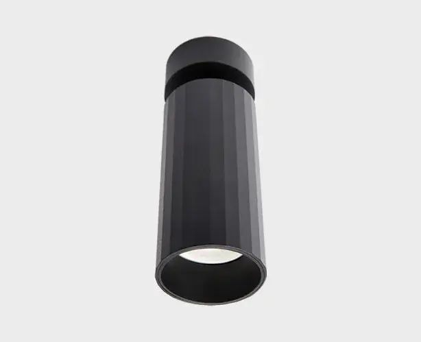 Точечный светильник Italline IT08-8011 black — черный, ракурс 8