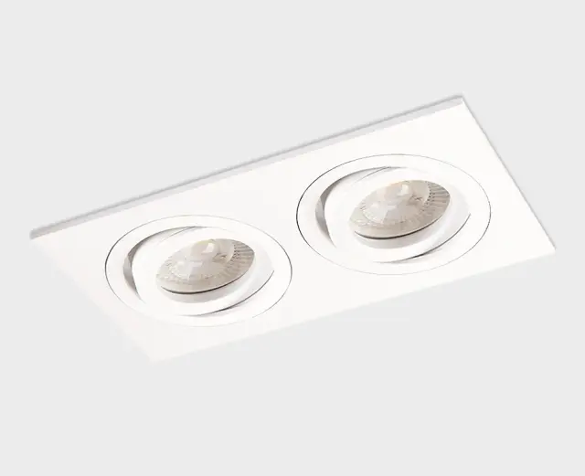Точечный светильник Italline M02-026021 white — белый