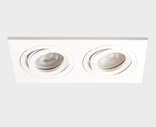 Точечный светильник Italline M02-026021 white — белый, ракурс 4