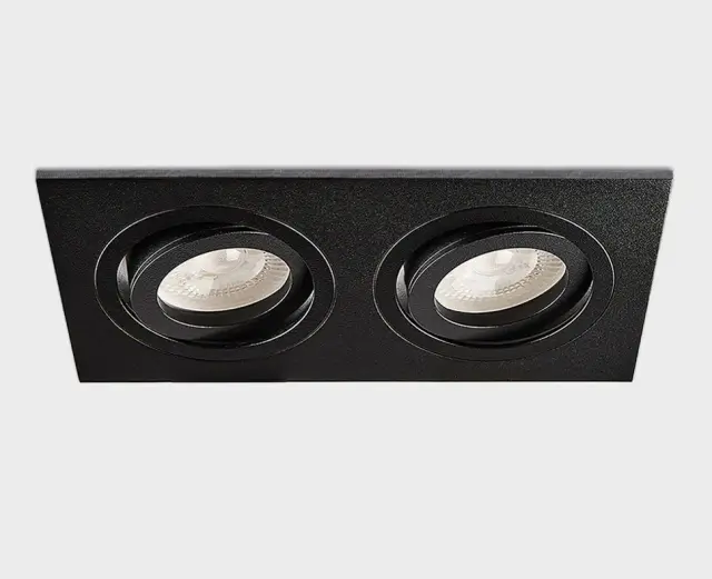 Точечный светильник Italline SAG203-4 black/black — черный, ракурс 4