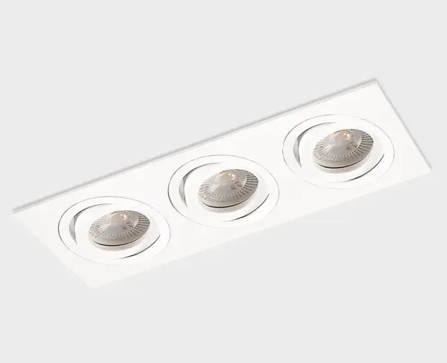 Точечный светильник Italline SAG303-4 white/white — белый