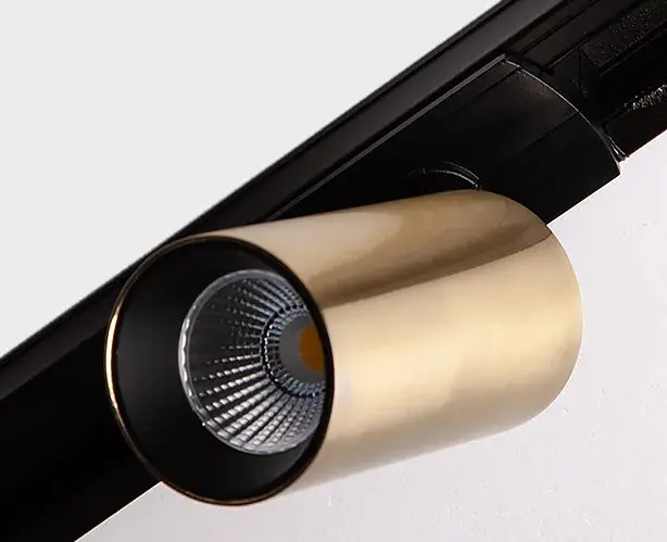 Светильник для однофазного трека Italline TR 3006 gold — черный, ракурс 3