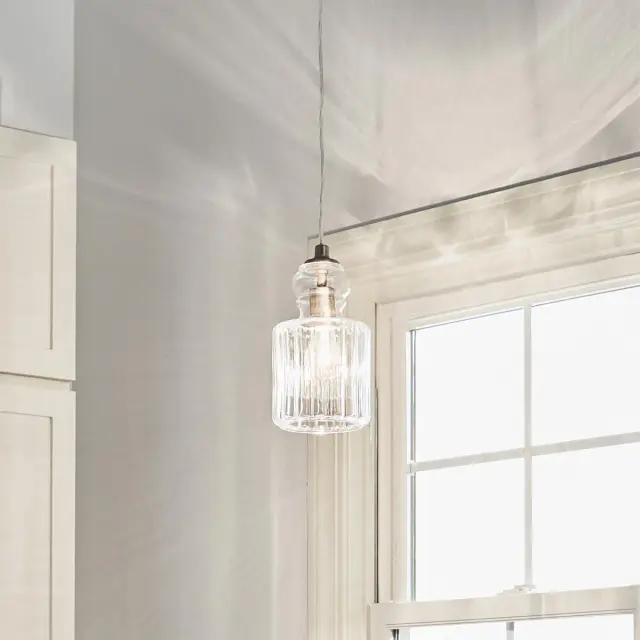 Светильник Kichler KL-RIVIERA-P-B — хром, ракурс 5
