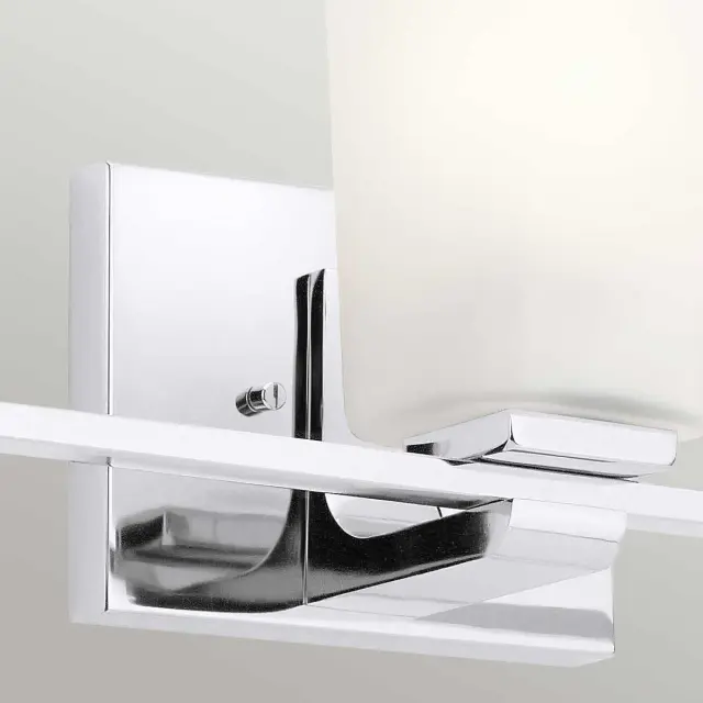Светильник для ванной комнаты Kichler KL-ROEHM3-PC — хром, ракурс 3