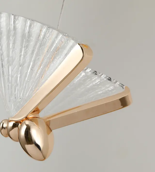 Светильник Kink Light 08444-1B,33 БАТТЕРФЛЯЙ — золотой, ракурс 4