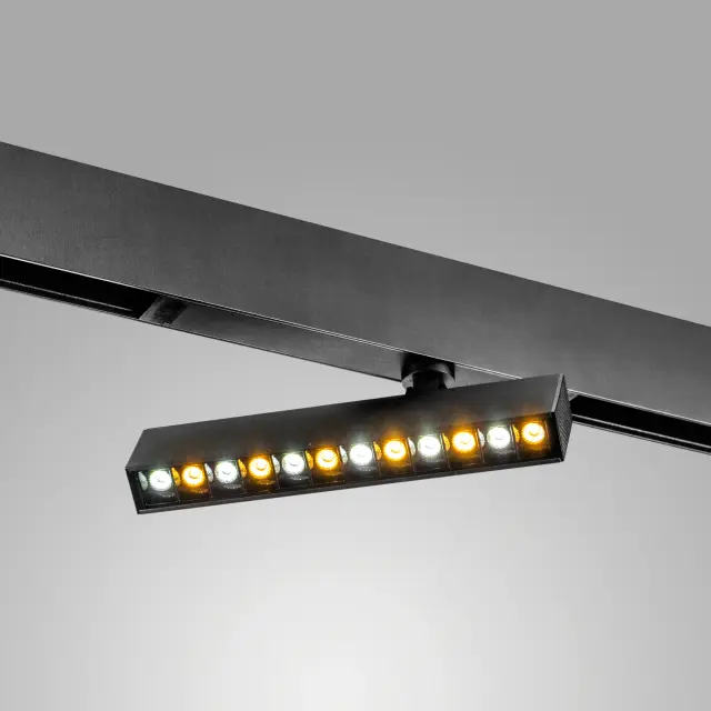 Светильник для однофазного трека Lightstar 205317 TETA — черный, ракурс 3