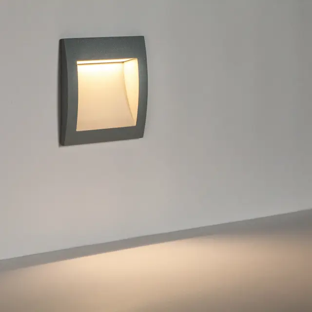 Встраиваемый в стену светильник Lightstar 383692 ESTRA — серый, ракурс 2