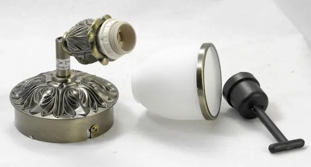 Спот Lussole LSL-7301-01 ФУРЛО — бронза, ракурс 3