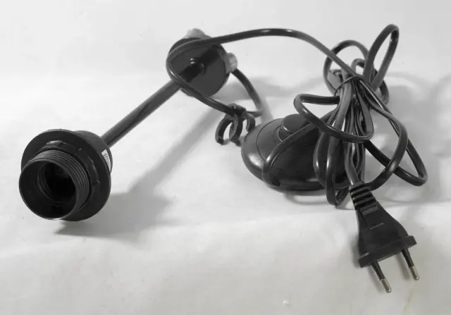 Торшер Lussole LSP-0501 ТРАКСТОН — черный, ракурс 3