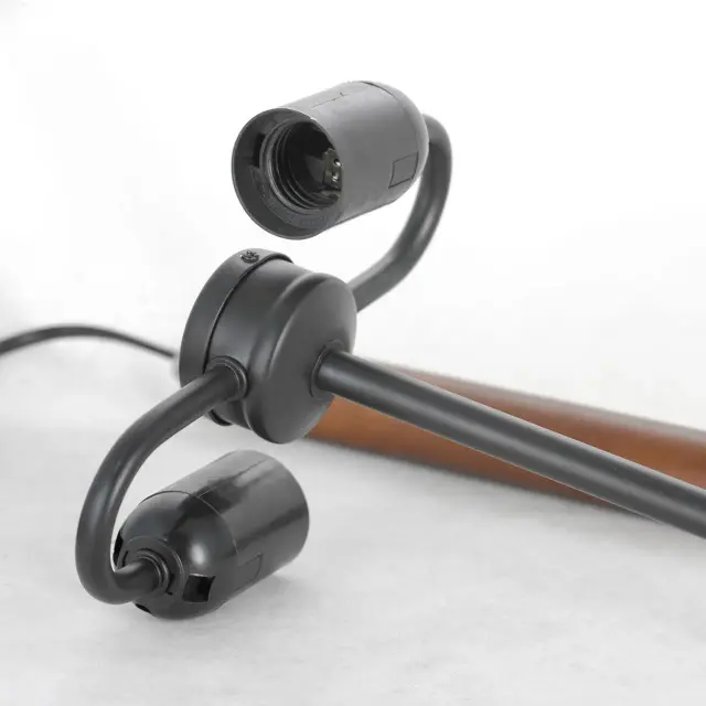 Торшер Lussole LSP-0590 ТАЛАПУСА — черный, ракурс 2