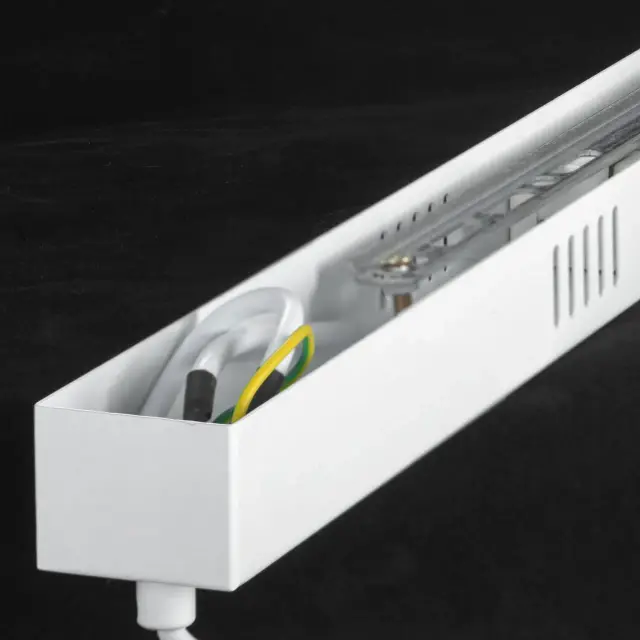 Светильник Lussole LSP-7001 БЕМОНТ — белый, ракурс 7