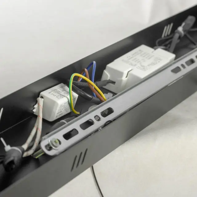 Светильник Lussole LSP-7006 БЕМОНТ — черный, ракурс 9