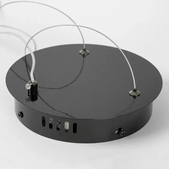 Светильник Lussole LSP-7091 КЕНТ — черный, ракурс 3