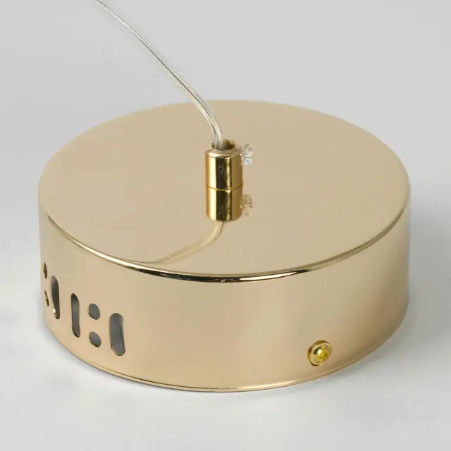 Светильник Lussole LSP-7142 ДУВАЛ — золотой, ракурс 4