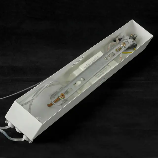 Светильник Lussole LSP-7162 БРАДФОРД — белый, ракурс 5