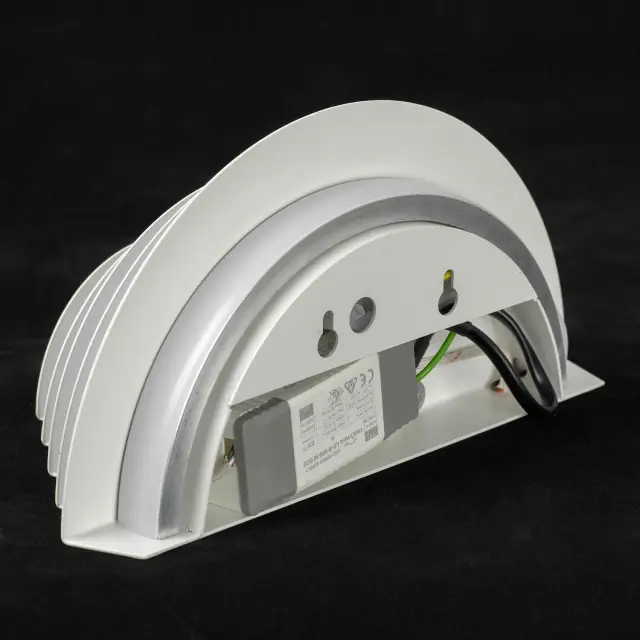 Бра Lussole LSP-7190 ГРАНТ — белый, ракурс 4