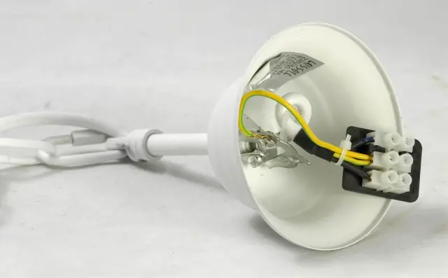Люстра Lussole LSP-8033 ХАРТФОРД — белый, ракурс 5