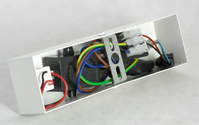 Бра Lussole LSP-8240 КОЗИ — белый, ракурс 4