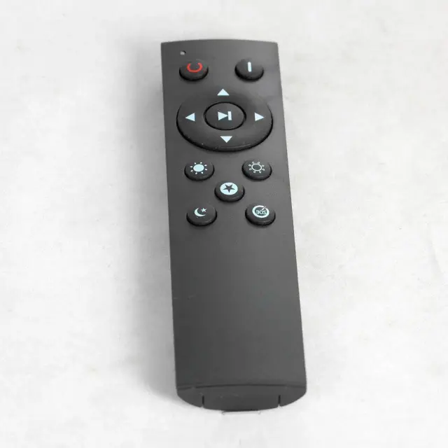 Светильник Lussole LSP-8310 МУНЛАЙТ — белый, ракурс 4