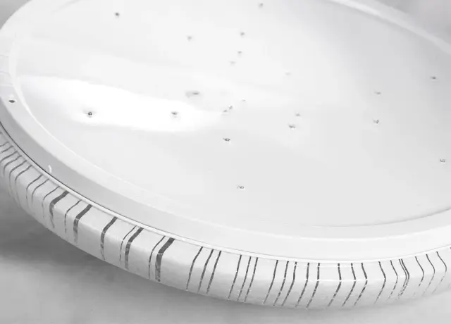 Светильник Lussole LSP-8321 МУНЛАЙТ — белый, ракурс 3