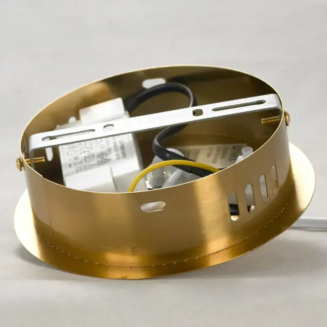 Светильник Lussole LSP-8695 КОЛБЕРТ — золотой, ракурс 5