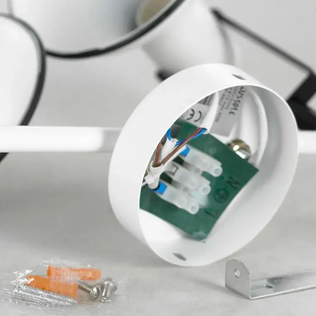 Спот Lussole LSP-8802 ФАРГО — белый, ракурс 4