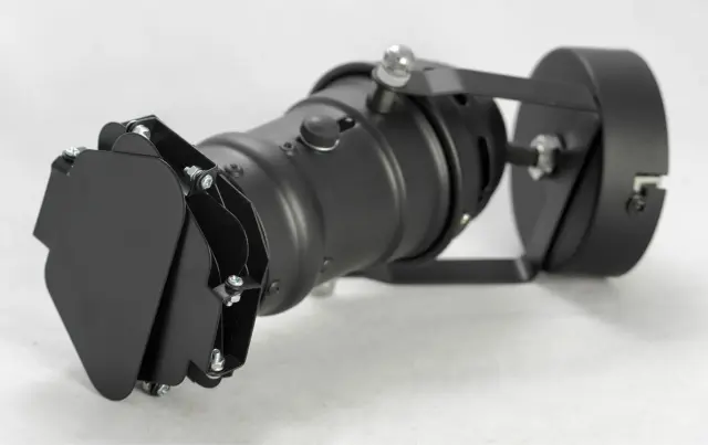 Спот Lussole LSP-9838 ТОРНТОН — черный, ракурс 3