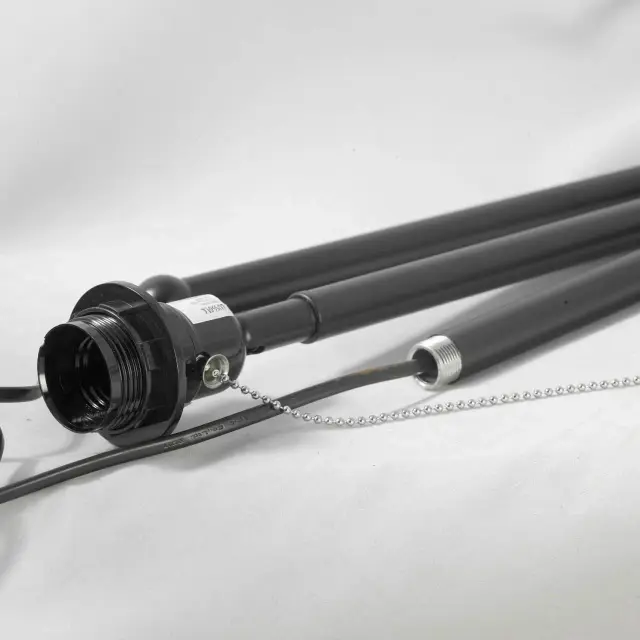 Торшер Lussole LSP-9908 ТРАКСТОН — черный, ракурс 2