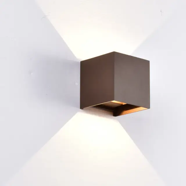 Уличный светильник Mantra 8602 DAVOS — коричневый, ракурс 2