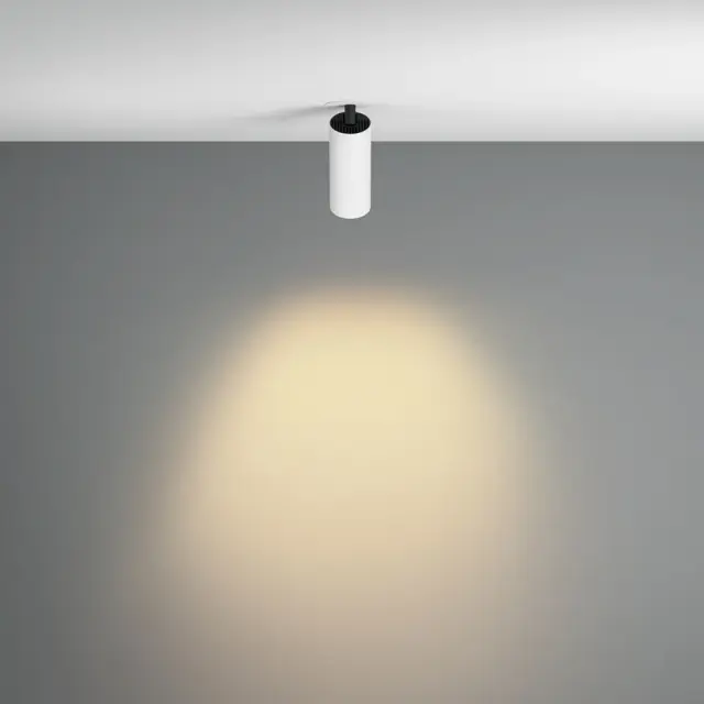 Встраиваемый точечный светильник Maytoni FOCUS LED — белый, ракурс 4