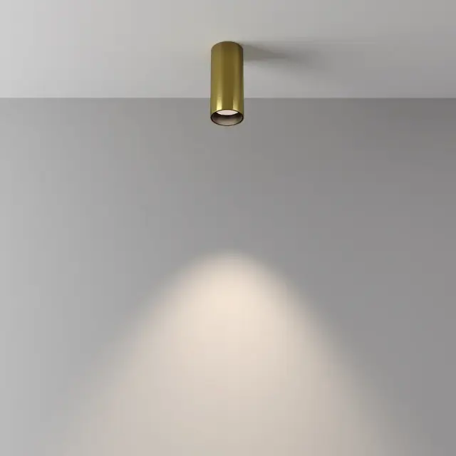 Накладной точечный светильник Maytoni FOCUS LED — латунь, ракурс 4