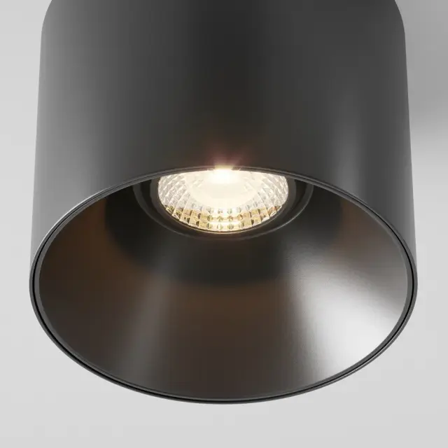 Накладной точечный светильник Maytoni ALFA LED — черный, ракурс 2