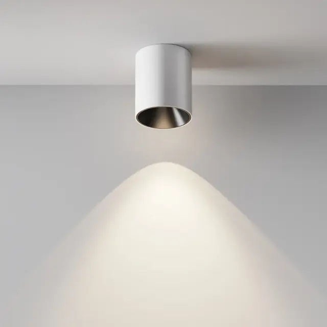 Накладной точечный светильник Maytoni ALFA LED — черный, ракурс 3