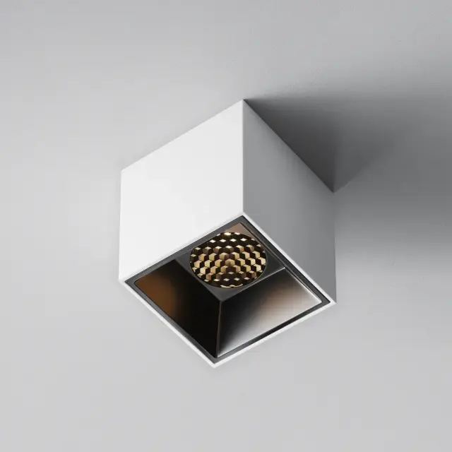 Накладной точечный светильник Maytoni ALFA LED — черный, ракурс 4