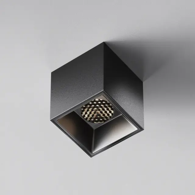 Накладной точечный светильник Maytoni ALFA LED — черный, ракурс 4