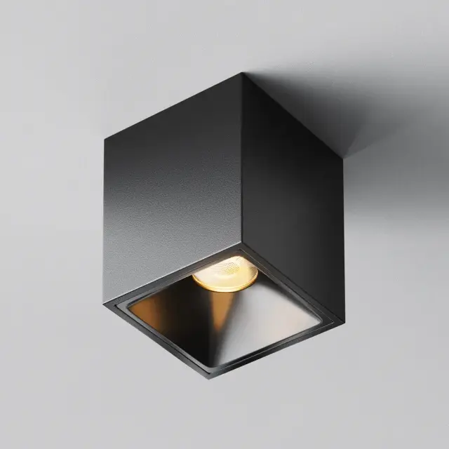 Накладной точечный светильник Maytoni ALFA LED — черный