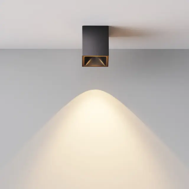 Накладной точечный светильник Maytoni ALFA LED — черный, ракурс 3