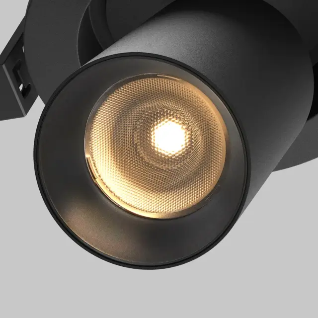 Встраиваемый точечный светильник Maytoni FOCUS LED — черный, ракурс 3