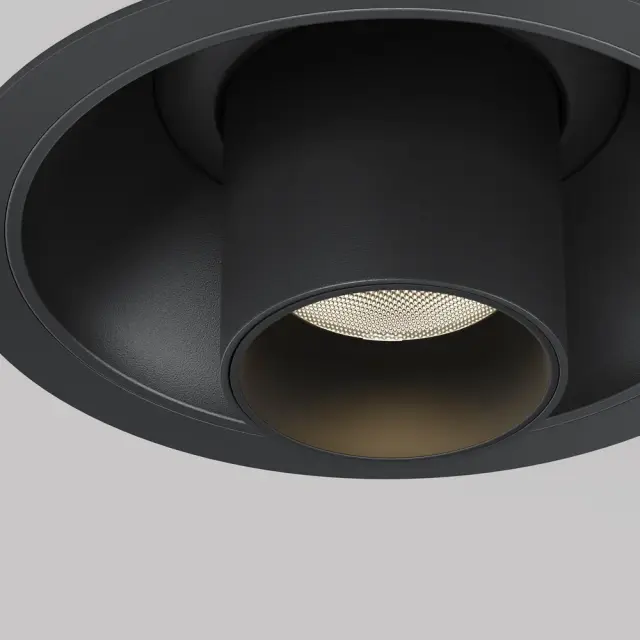 Встраиваемый точечный светильник Maytoni FOCUS T — черный, ракурс 3