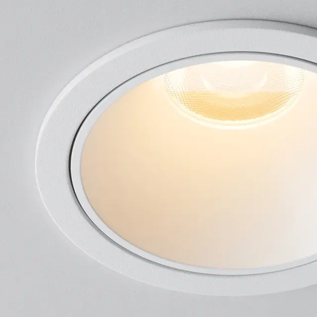 Встраиваемый точечный светильник Maytoni ALFA LED — белый, ракурс 3