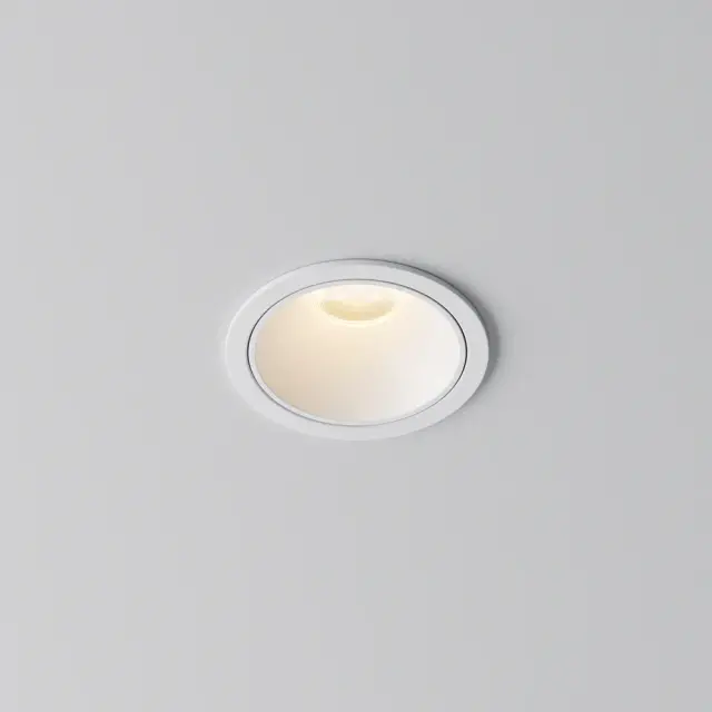 Встраиваемый точечный светильник Maytoni ALFA LED — белый