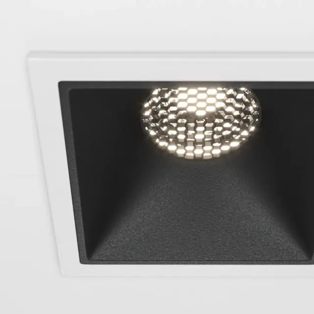 Встраиваемый точечный светильник Maytoni ALFA LED — черный, ракурс 8