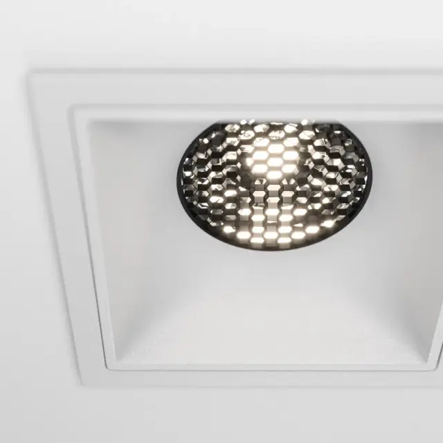 Встраиваемый точечный светильник Maytoni ALFA LED — белый, ракурс 8