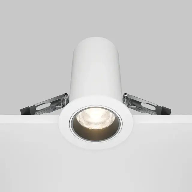 Встраиваемый точечный светильник Maytoni FOCUS LED — белый, ракурс 2