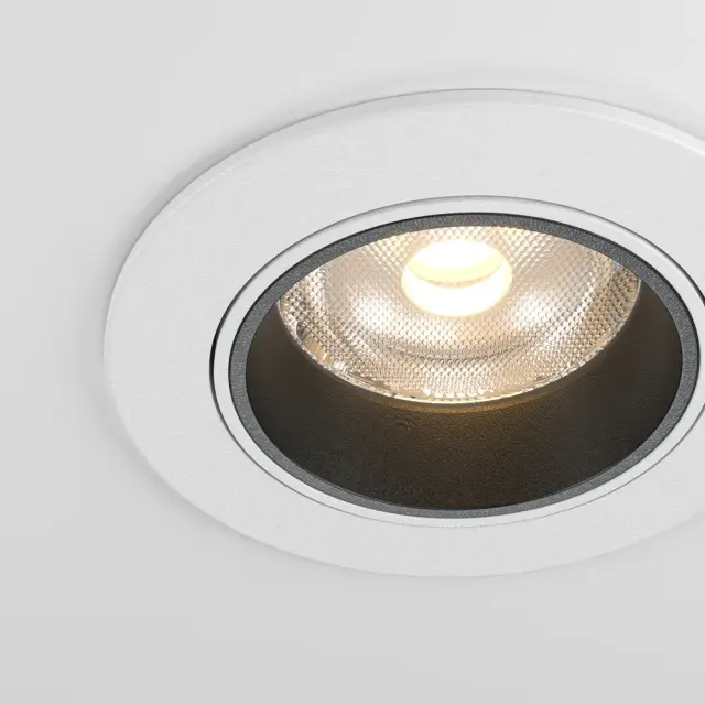 Встраиваемый точечный светильник Maytoni FOCUS LED — белый, ракурс 3