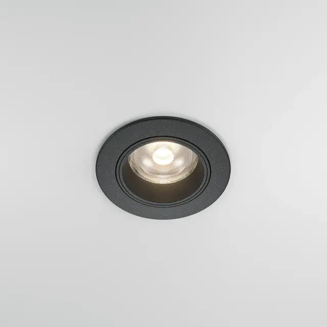 Встраиваемый точечный светильник Maytoni FOCUS LED — черный, ракурс 5