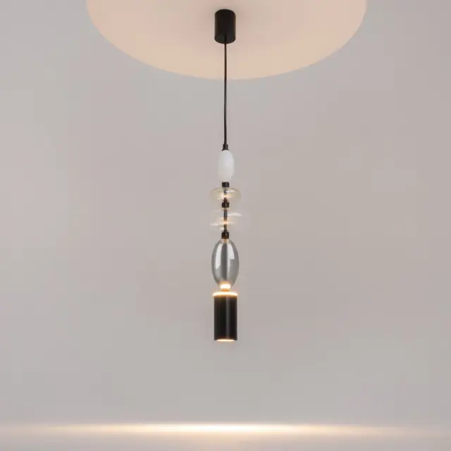 Подвесной светильник Maytoni MONOCHROME — черный, ракурс 3