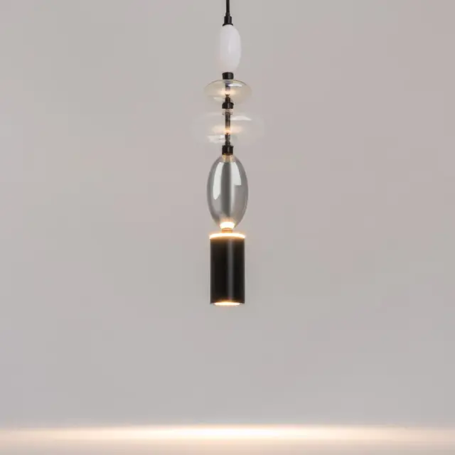 Подвесной светильник Maytoni MONOCHROME — черный, ракурс 4
