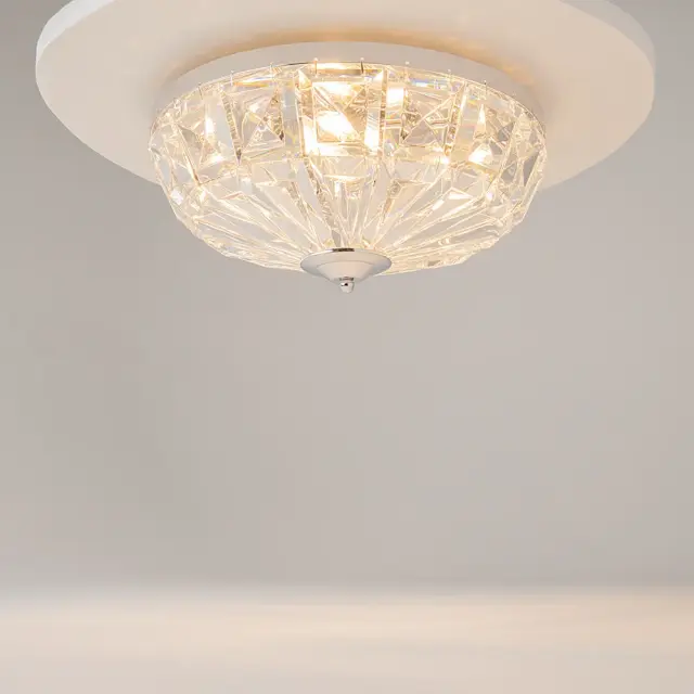Потолочная люстра Maytoni FACET — прозрачный, ракурс 3
