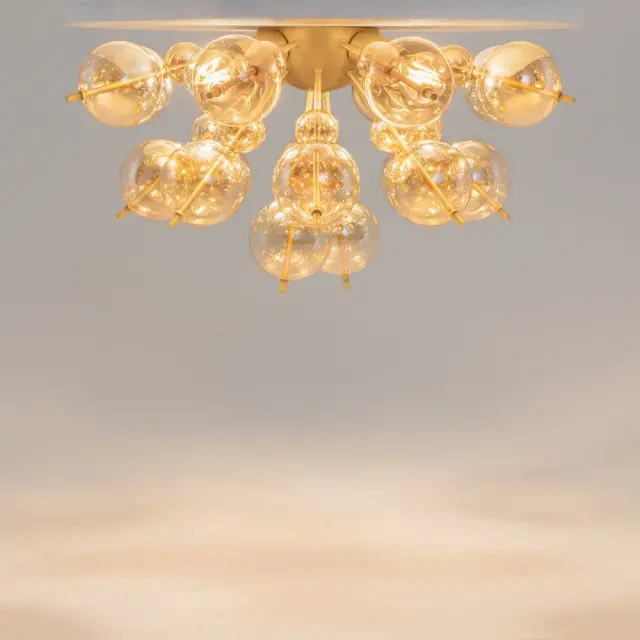 Потолочная люстра Maytoni BOLLA — янтарный, ракурс 3